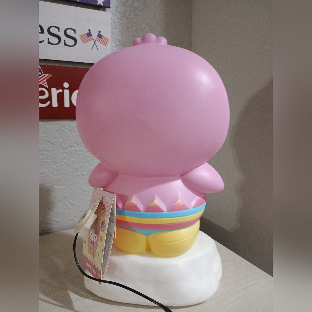 Hello Kitty Pink and Yellow Figurine - Picture 5 of 5